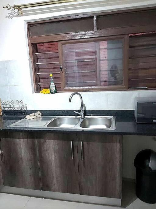 Spacious Zamtel Flat Lusaka Exterior foto