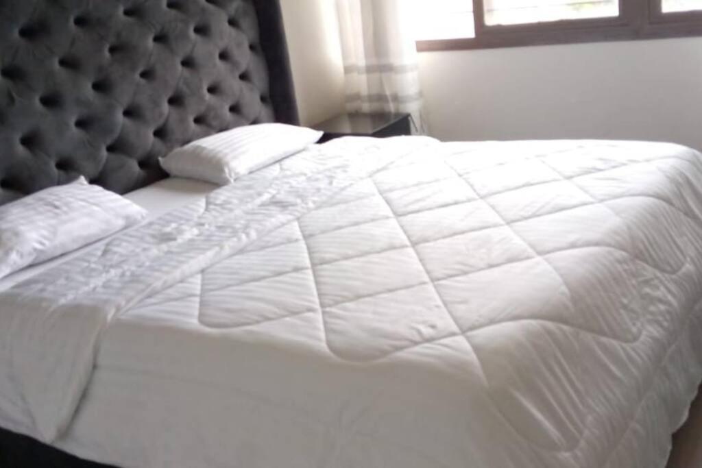 Spacious Zamtel Flat Lusaka Exterior foto