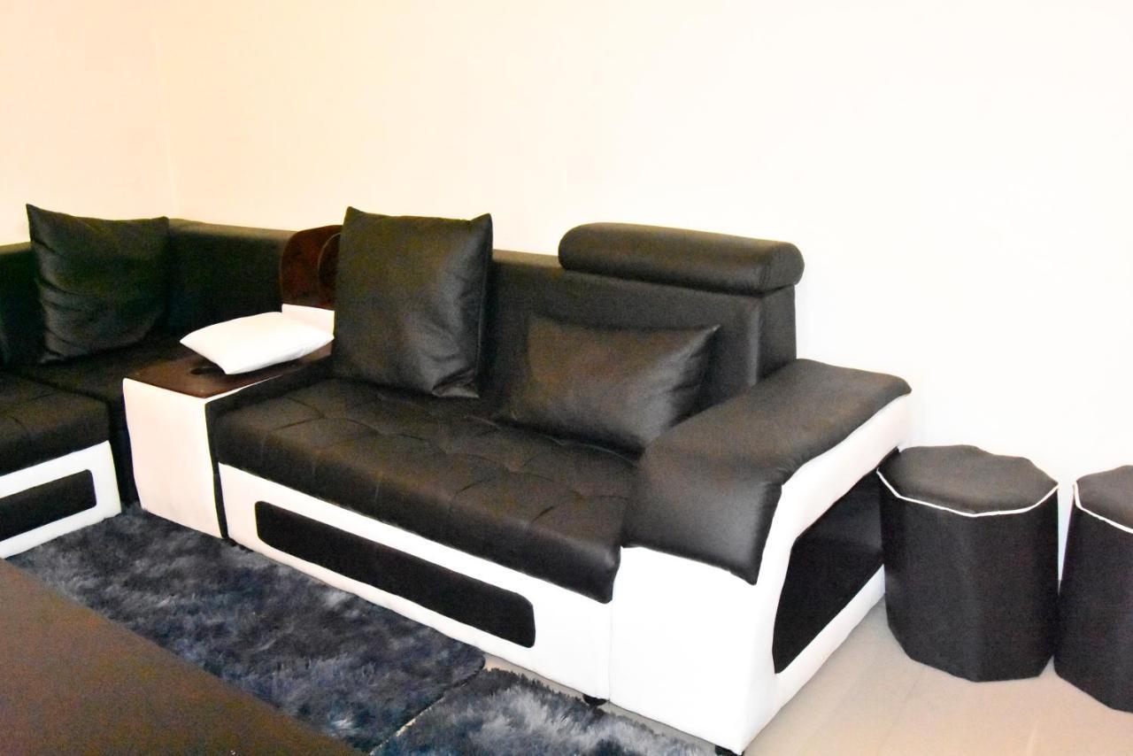 Spacious Zamtel Flat Lusaka Exterior foto